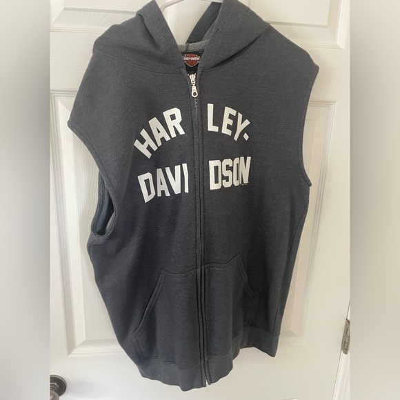 Harley-Davidson Other - Men’s sleeveless Harley Davidson Hoody size Large LAHD logo. Worn once.